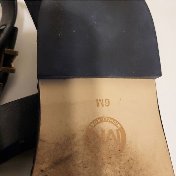 Michael Kors "Pearson" Black Leather Strappy Sandals Gold Accents Sz.6 Ret $155 - Picture 8 of 8